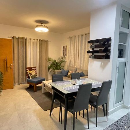 Residencial Christall Ap 2-A Сантяго де лос Кабайерос Екстериор снимка